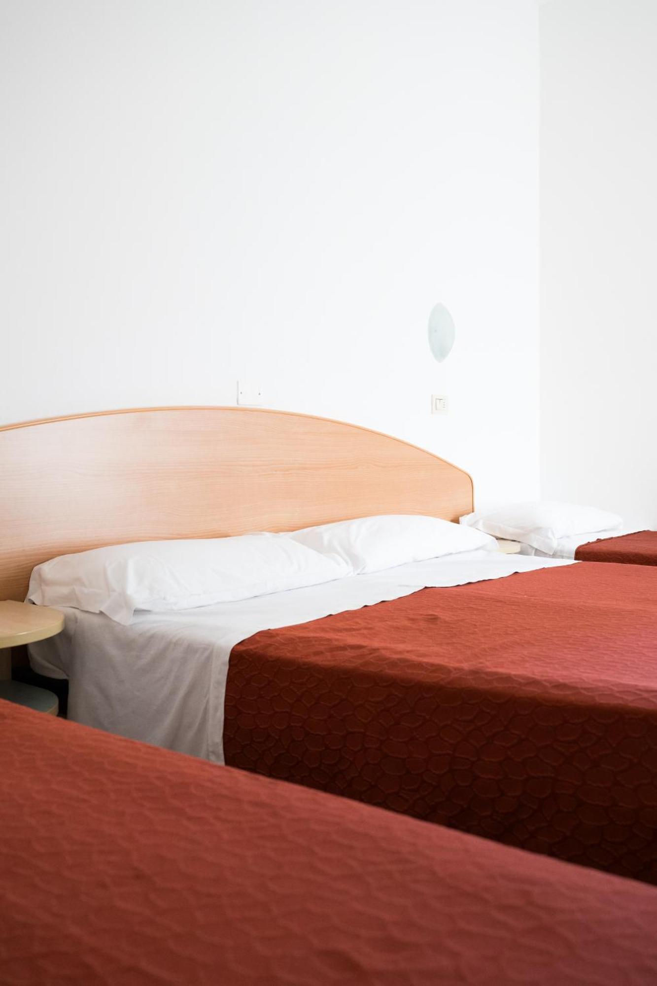 Hotel Chery Milano Marittima Extérieur photo