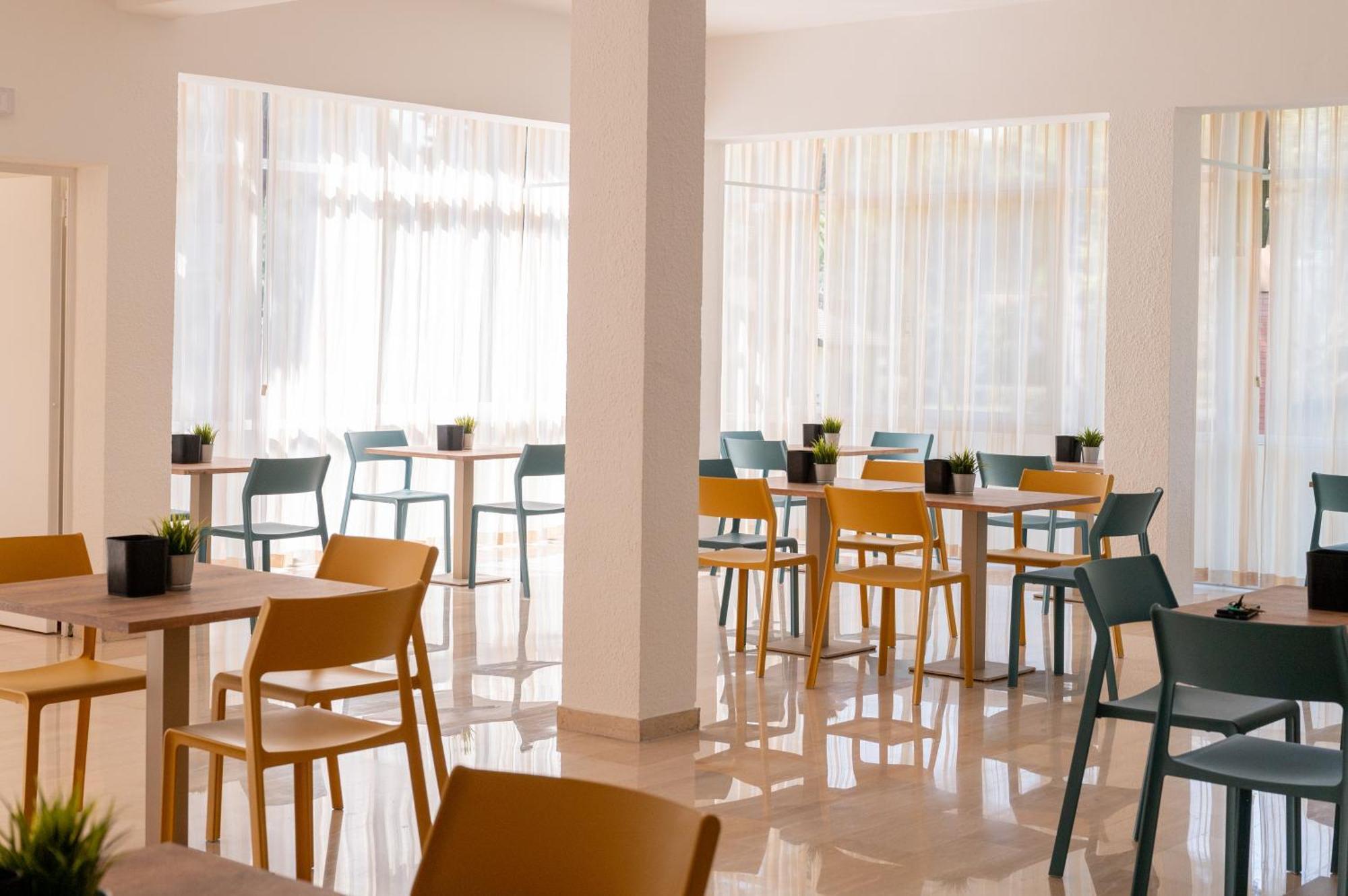 Hotel Chery Milano Marittima Extérieur photo